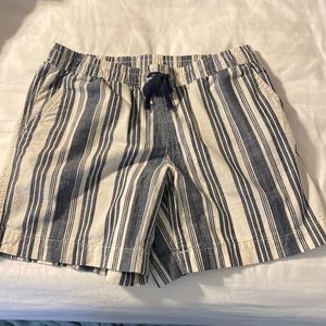 LLBean elastic waist with draw string.
